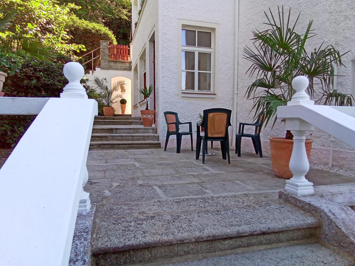 Pension Baron Schoeneck Karlovy Vary Exteriér fotografie