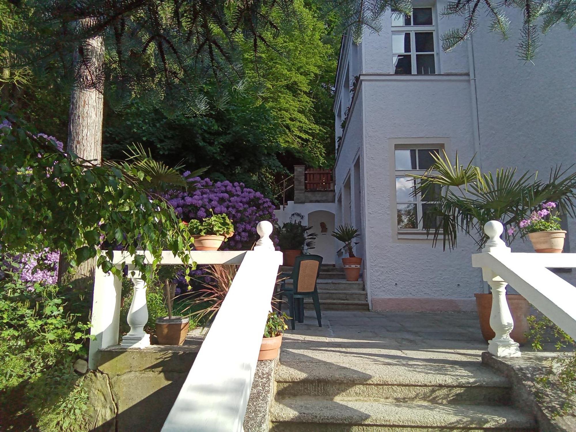 Pension Baron Schoeneck Karlovy Vary Exteriér fotografie